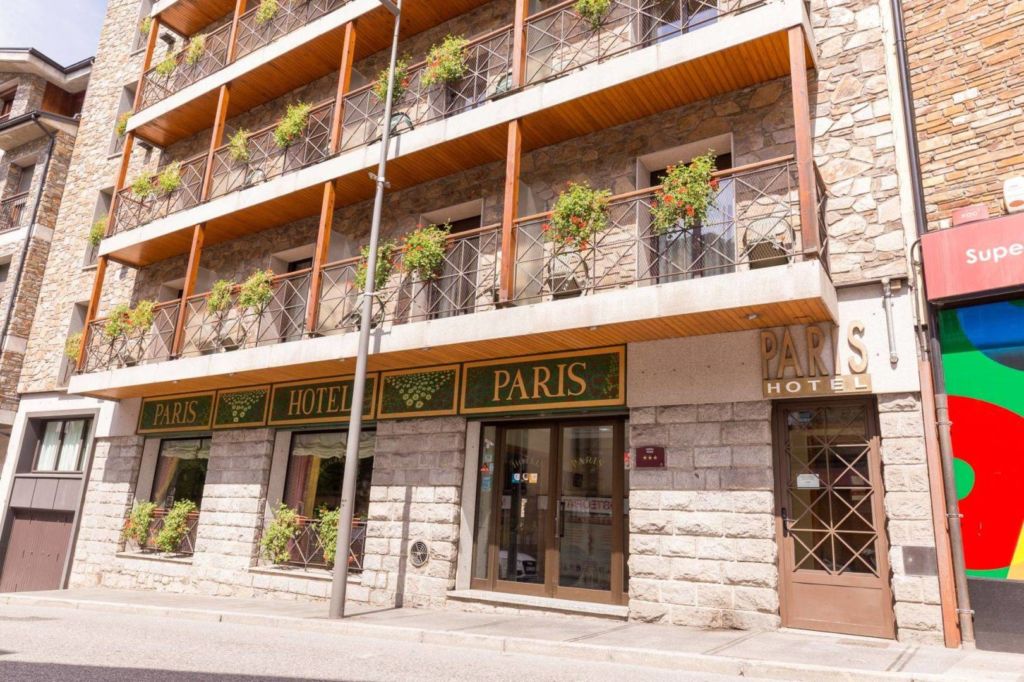 Hotel para ciclistas en Encamp, Andorra - Hotel París